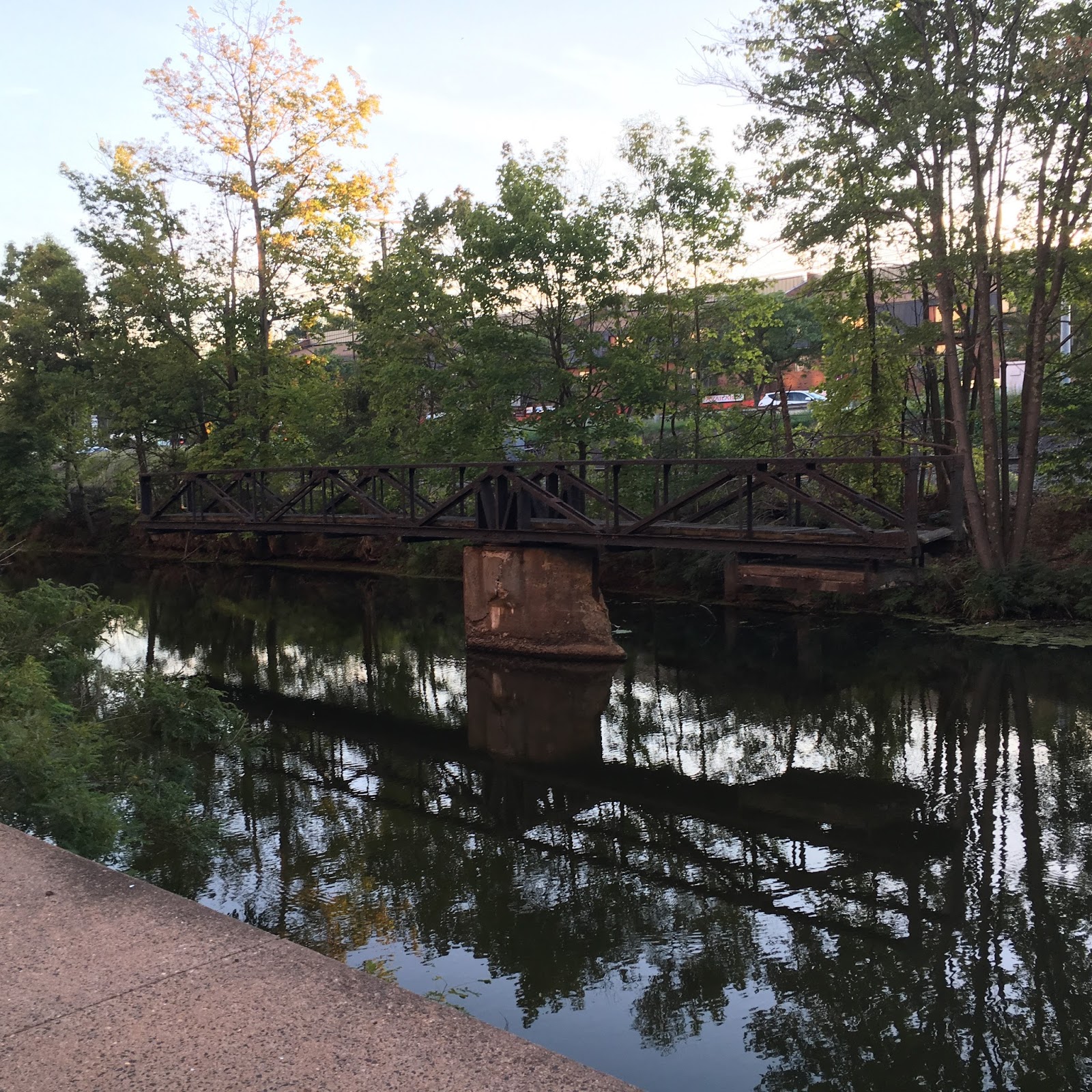Hell's Acres The Windsor Locks Canal Trail, Part 2