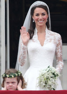 Designers praise Kate’s classic wedding gown