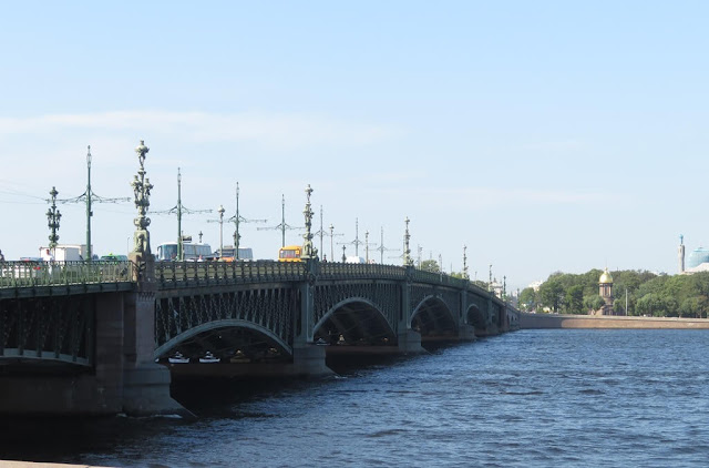 Pontes e Canais de São Petersburgo