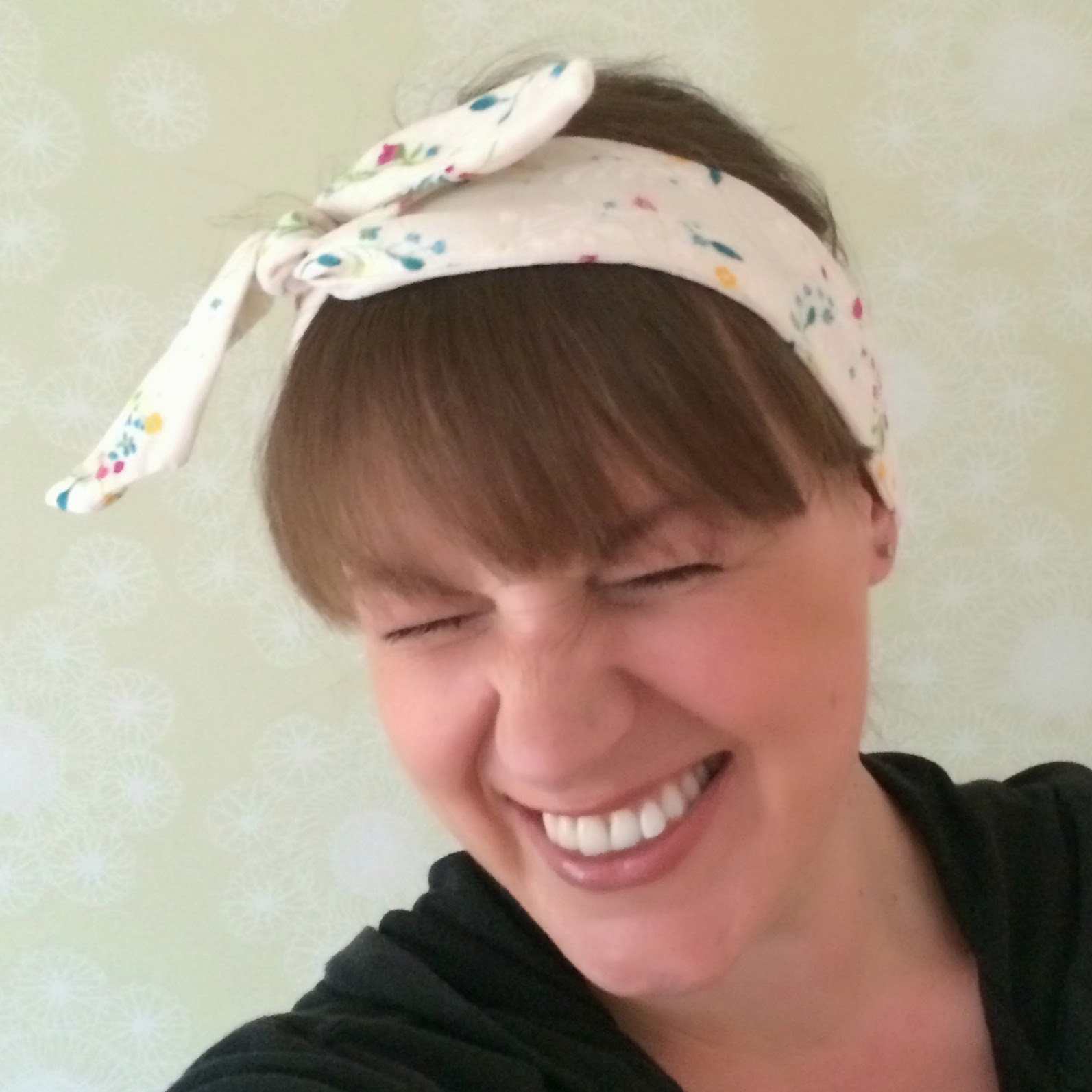 easy wire twist headband le challenge / CHARM ABOUT YOU