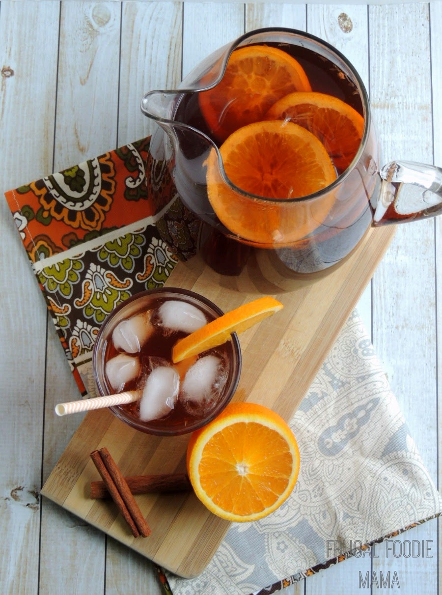 Orange and Cinnamon Infused Iced Tea via thefrugalfoodiemama.com- a low calorie, holiday perfect beverage! #CrystalLightWM #MC #sponsored