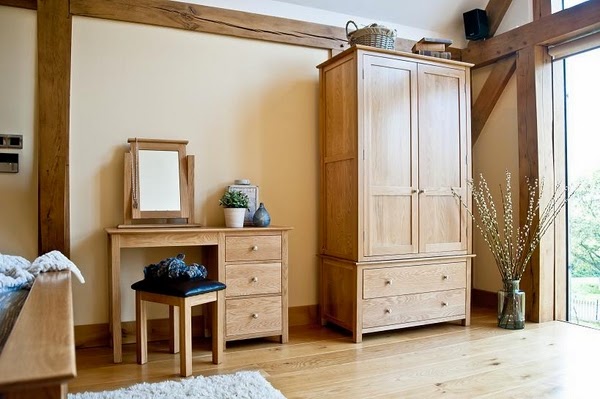 Why oak furniture is much more cost