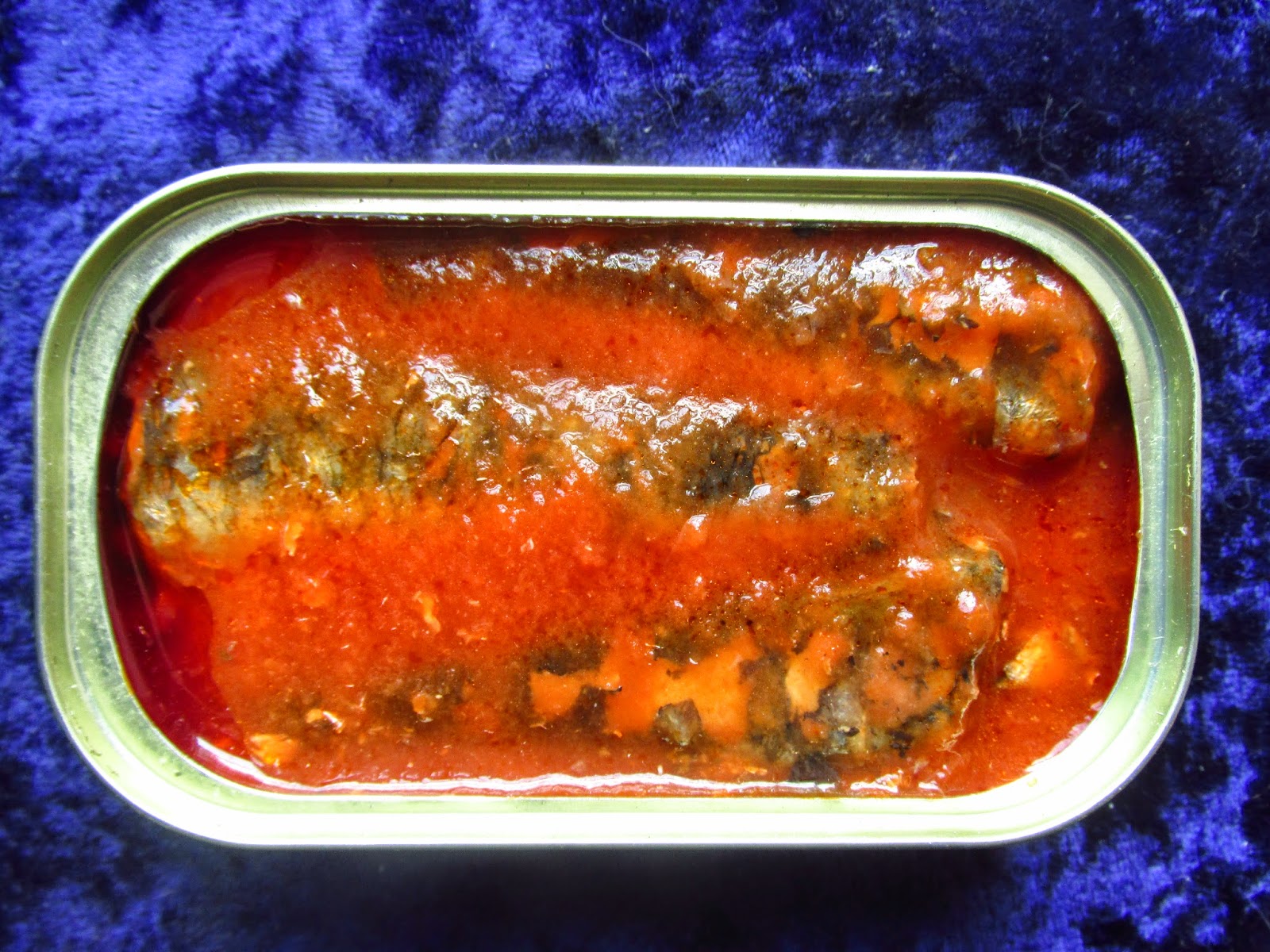 Mouth Full of Sardines Nuri 127