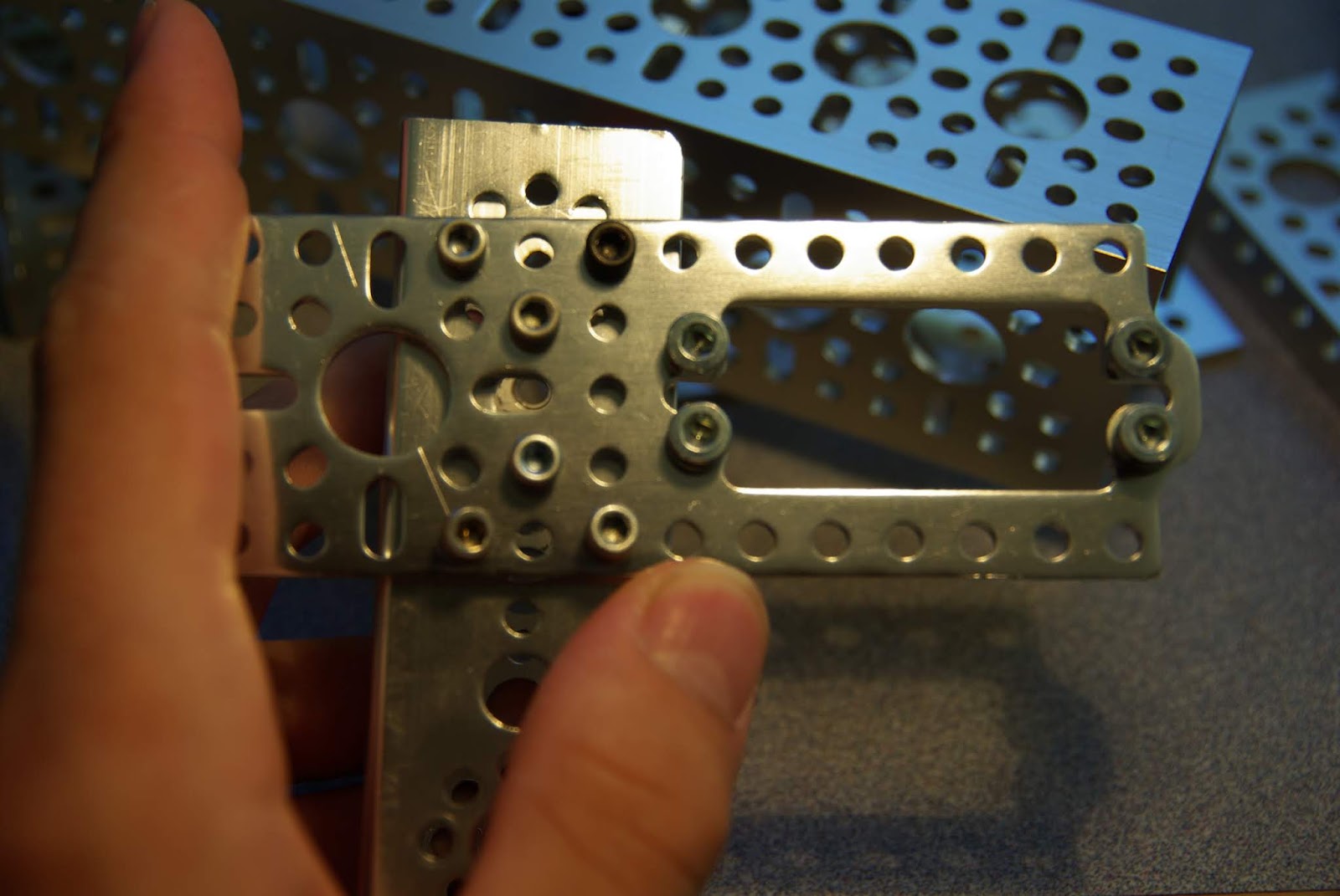 GoBilda with Tetrix All about Servo Mounts