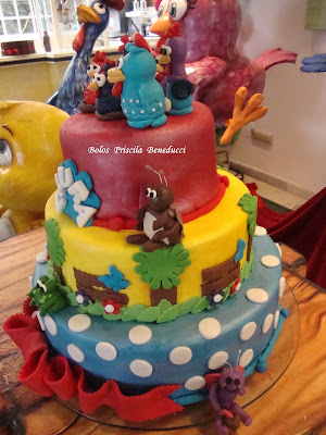 Pin em Bolos Infantis Decorados/Children's Cakes