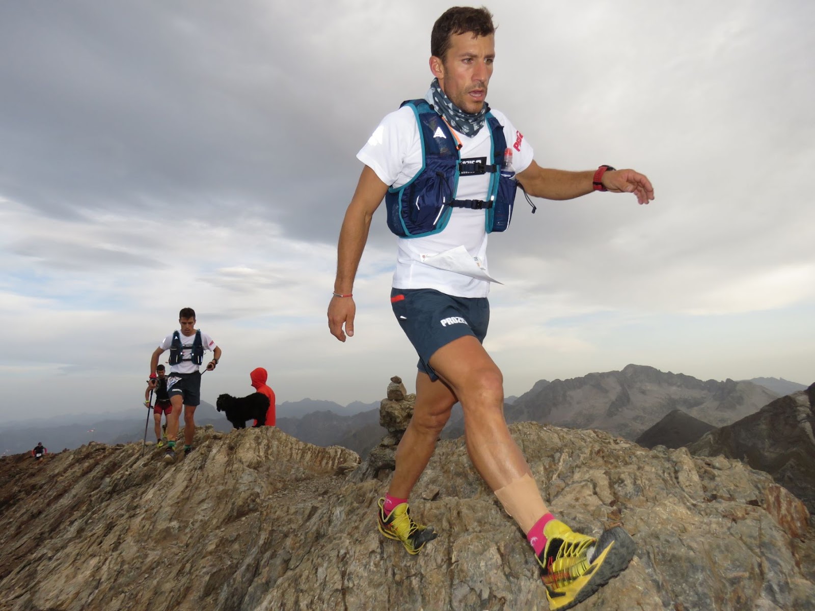 CORREDORES DE MONTAÑA ALFREDO GIL GARCÍA