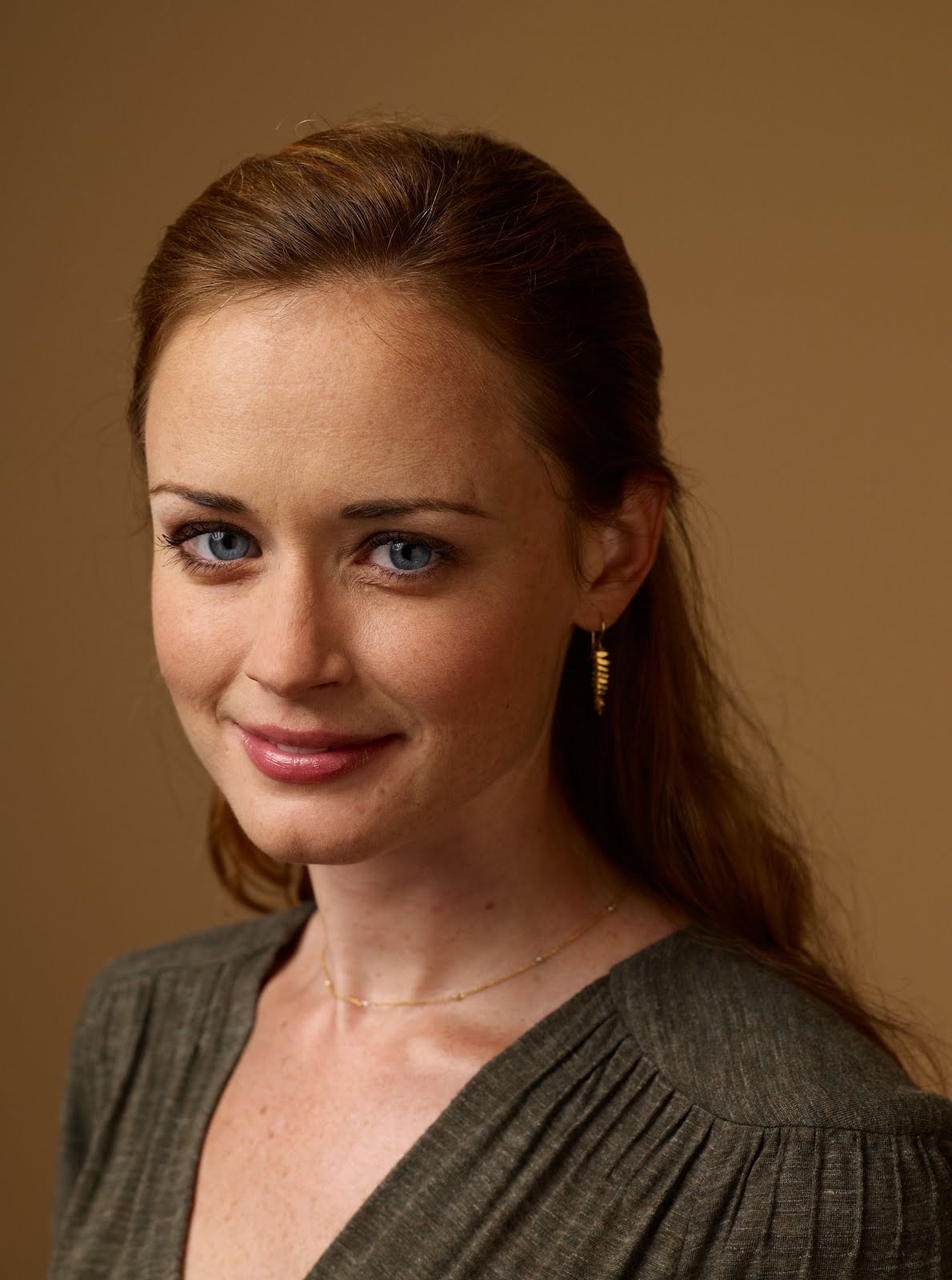 Alexis bledel nackt fake hentai photos 48
