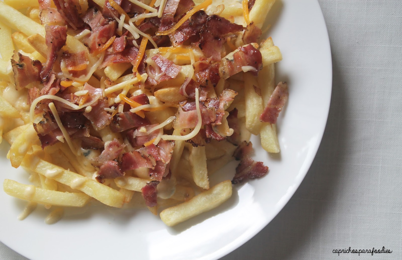 Caprichos para foodies Bacon&cheese fries caseras