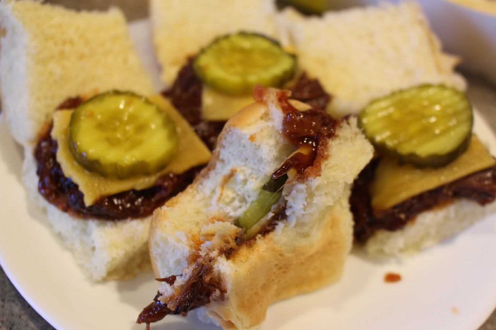 Snappily Ever After BBQ Beef Sliders with Grape Jelly Sauce