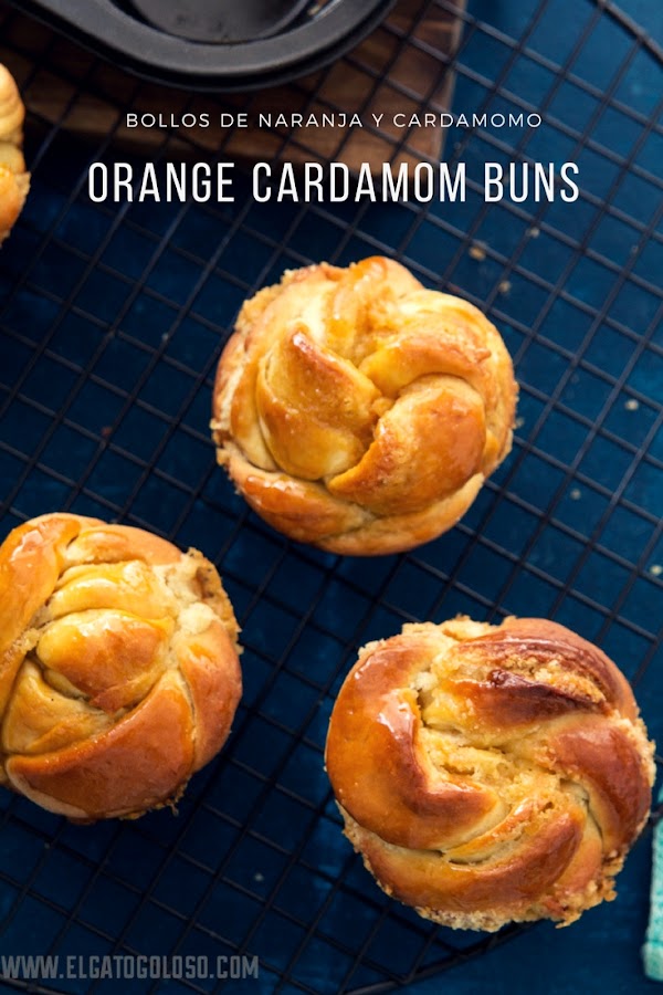 El gato goloso - Bollos dulces de naranja y cardamomo para el desayuno
