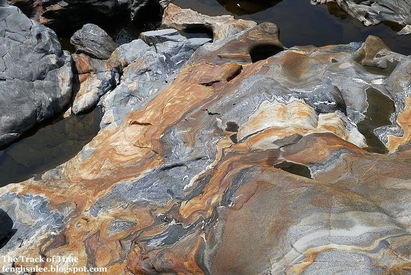 Salmon Falls and Glacial Potholes The Track of Time