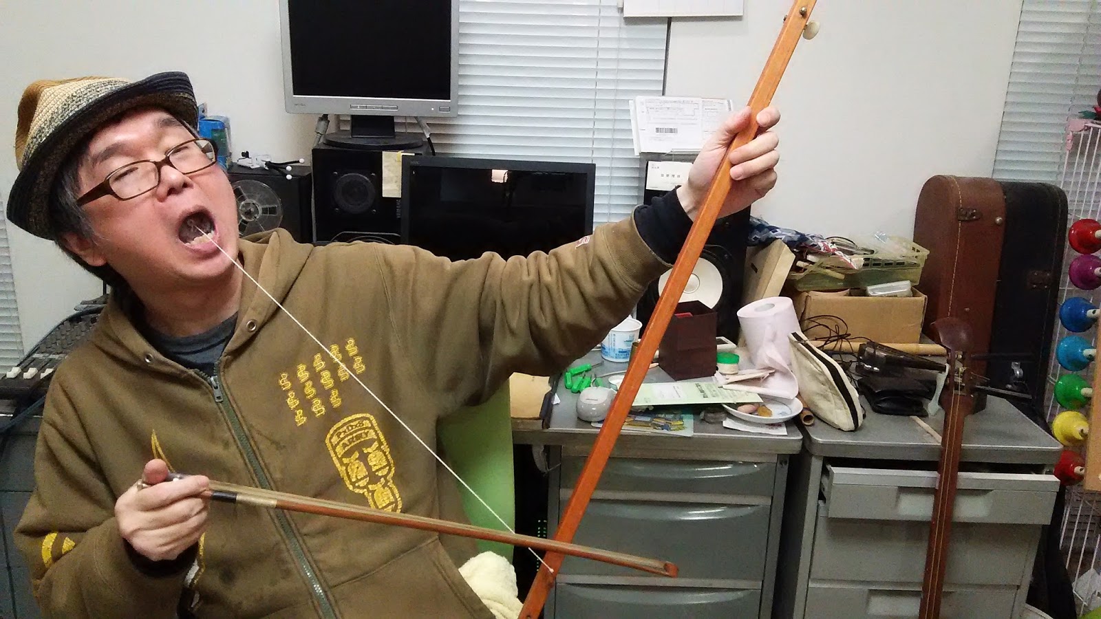 Homemade K'ni (Vietnam Mouth Violin) Homemade InstrumentsHomemade Instruments Blog