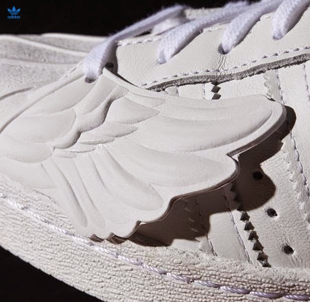 THE SNEAKER ADDICT: adidas Originals Superstar Shoes Grows Some Wings ...