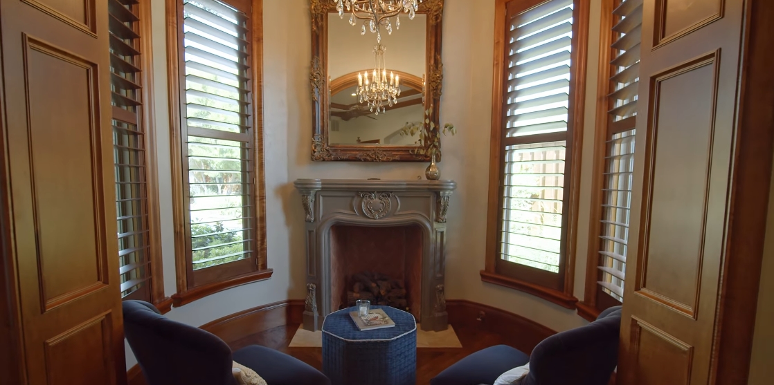 Tour 6817 Amaretto Ct, Plano, TX vs. 35 Interior Design Photos