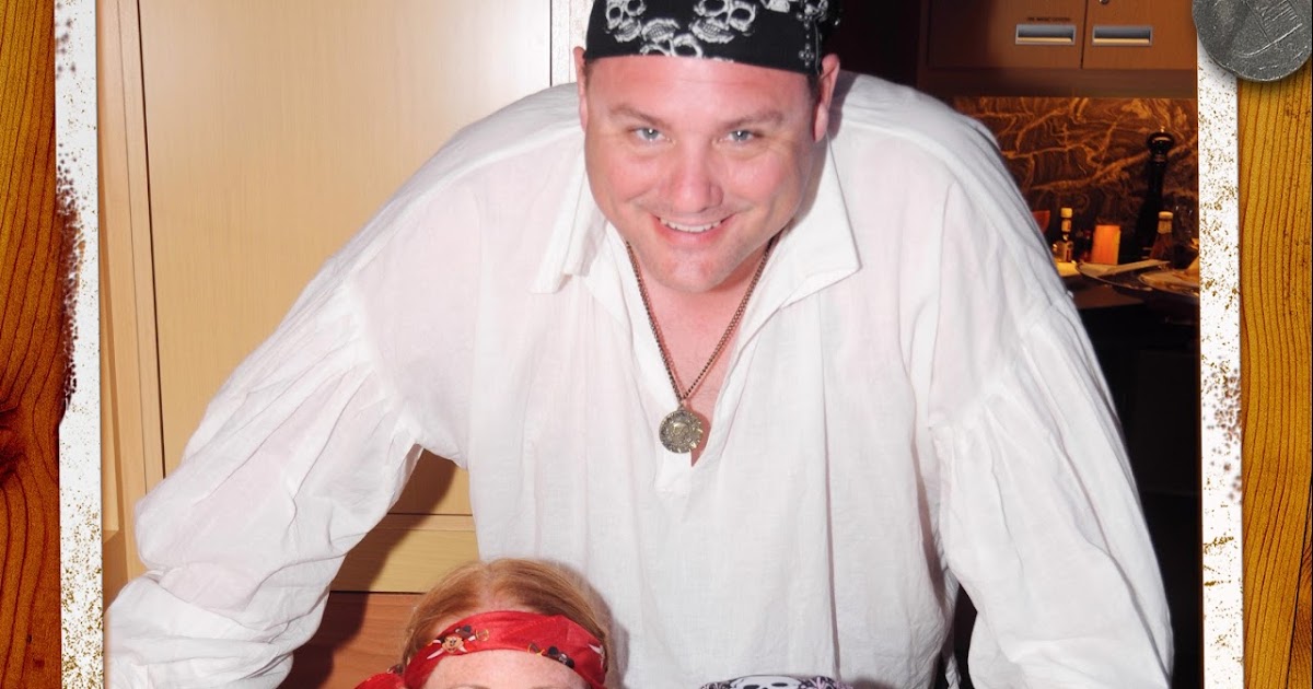 Once Upon a Cruise...Disney Cruise Line Dining Dress Code on DCL