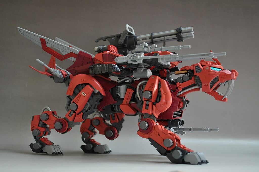 MECHA GUY HMM 1/72 ZOIDS Saber Tiger Painted Build