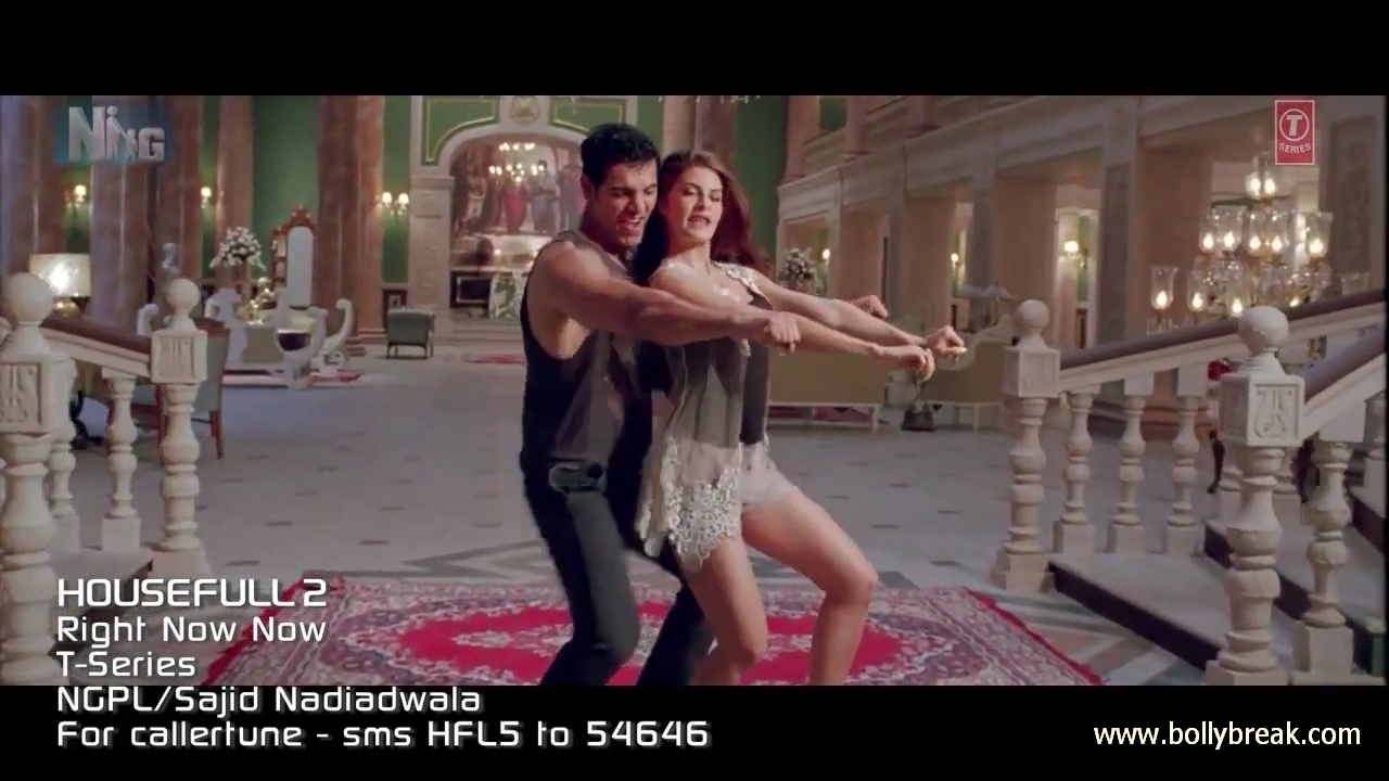 Jacquiline Fernandez Black Night Grind Dance with akshay Kumar1 - Jacquiline Fernandez Nigthy Pics - Housefull 2 - Right now Song