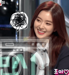 리버풀vs맨시티 앞두고 막간타임에 보는 어제자 런드리데이 아이린.gif | 인스티즈