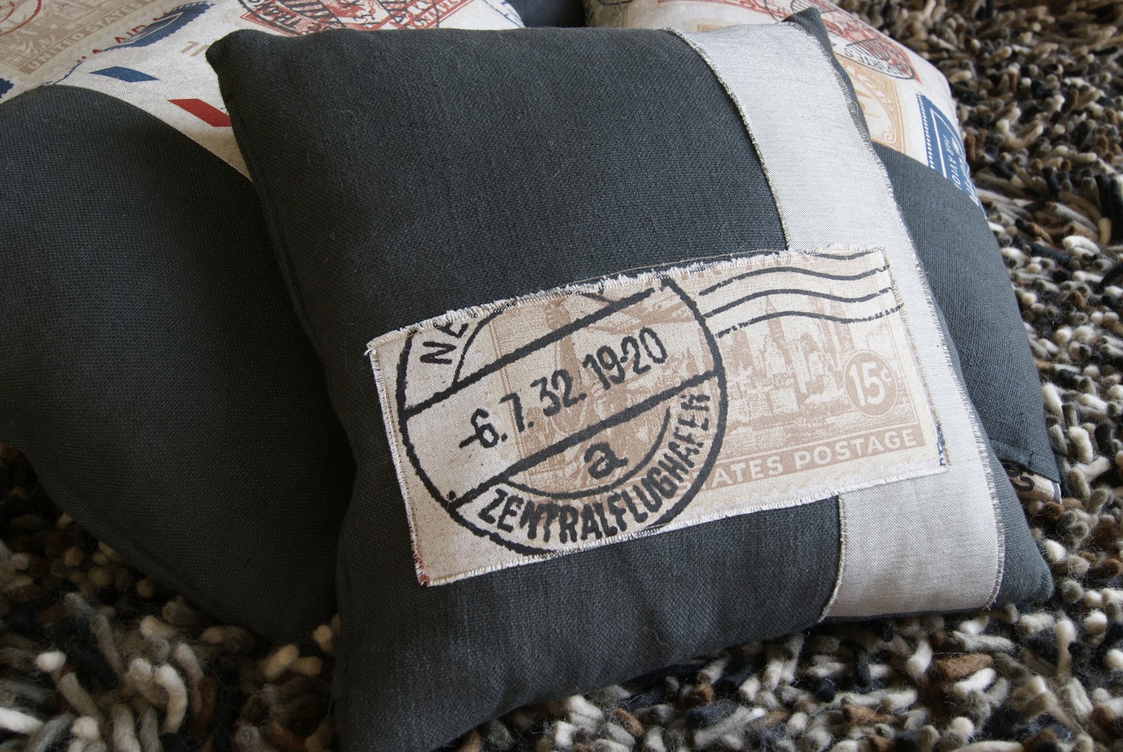 Rondom Stijl: Stoere kussens met stempel