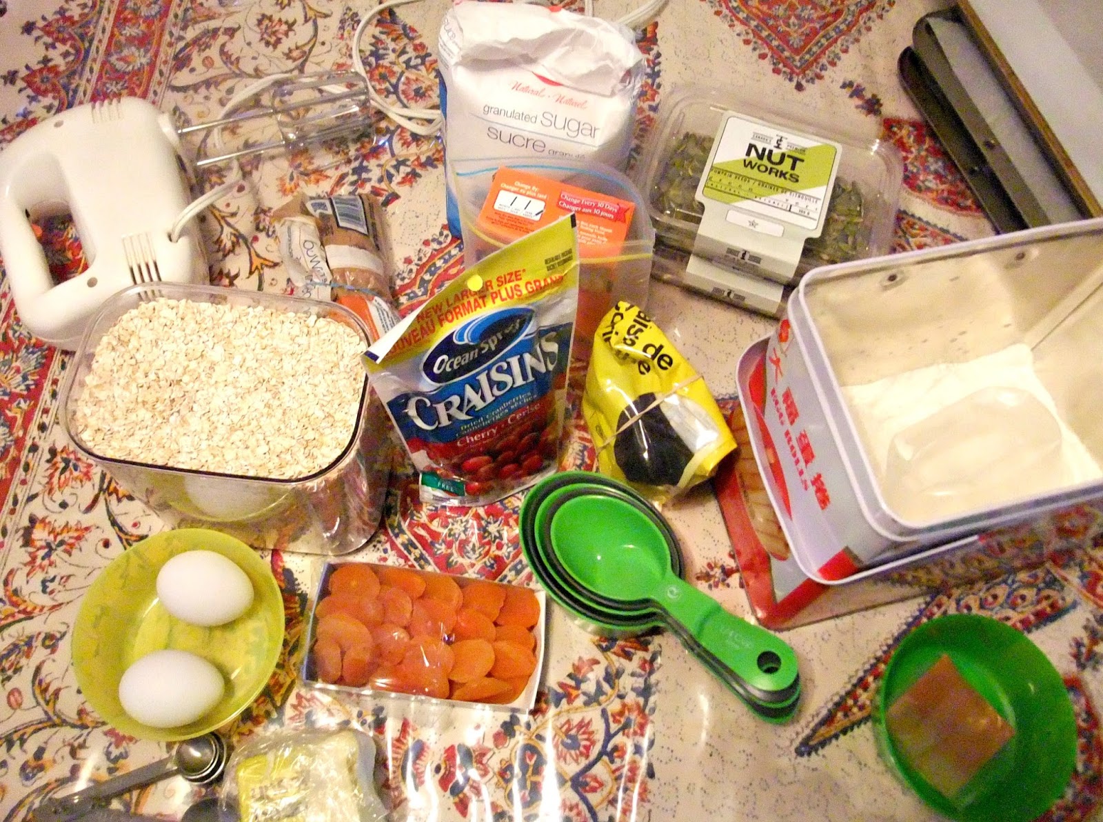 Susan's SavourIt! Jools Oliver's Easy Oaty Fruit Cookies...