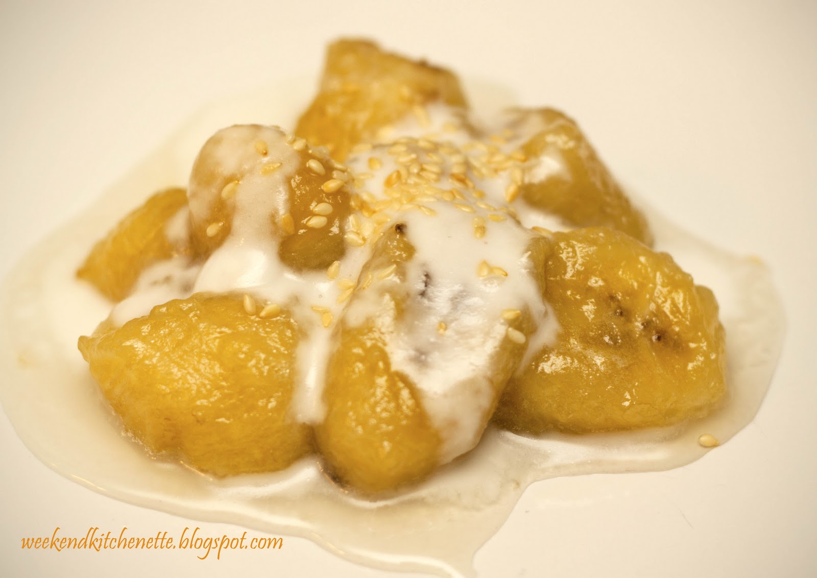 Weekend Sweet Bananas in Coconut Cream with Toasted Sesame