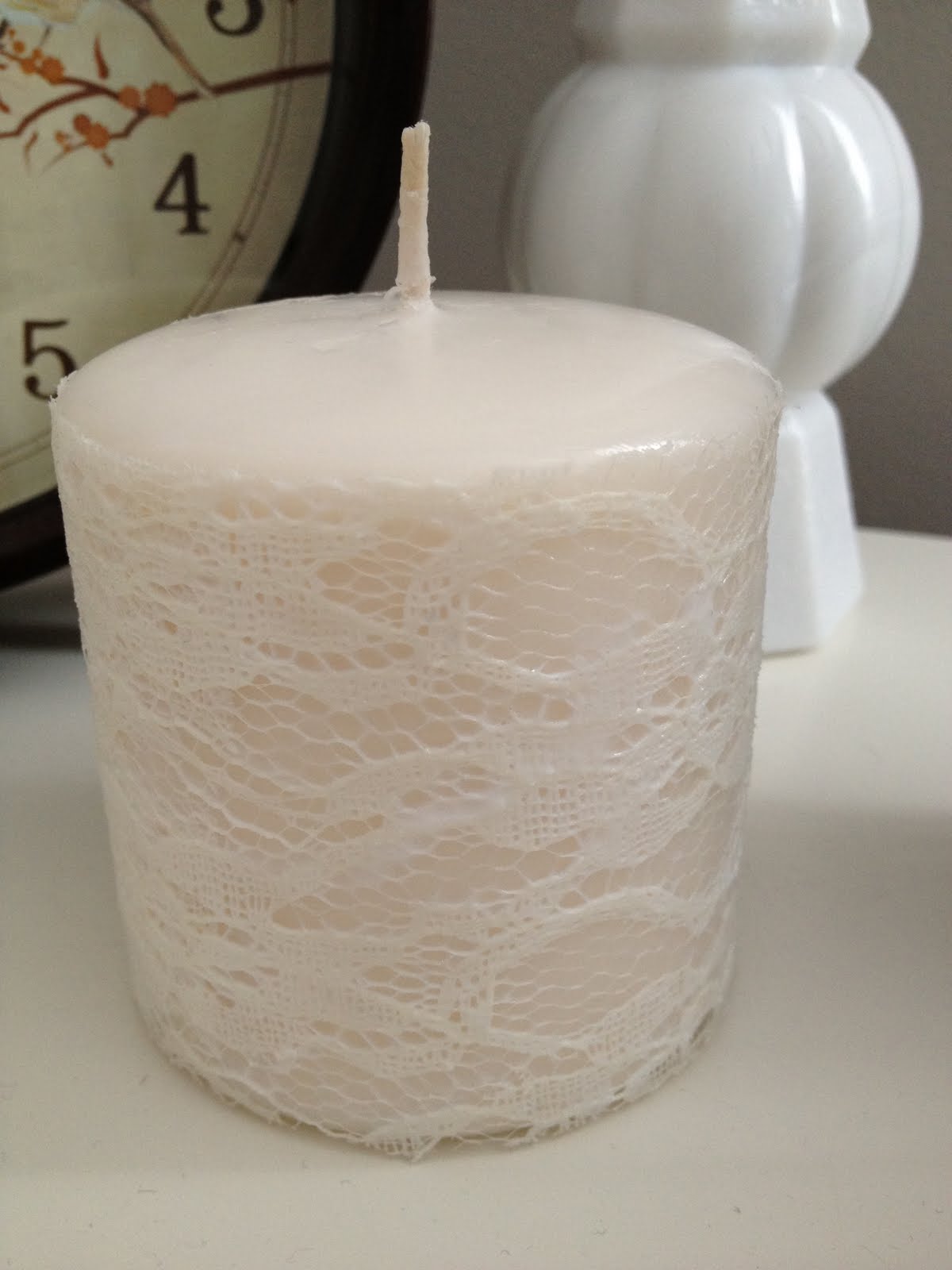 2 Crazy 4 Crafting Lace Candle Tutorial