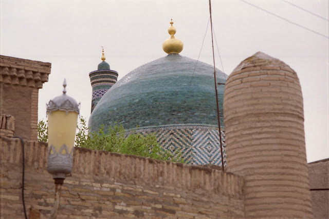 Ouzbékistan, Khiva, minaret Islam Khodja, Mausolée Pakhlavan Mahmoud, © L. Gigout, 2012