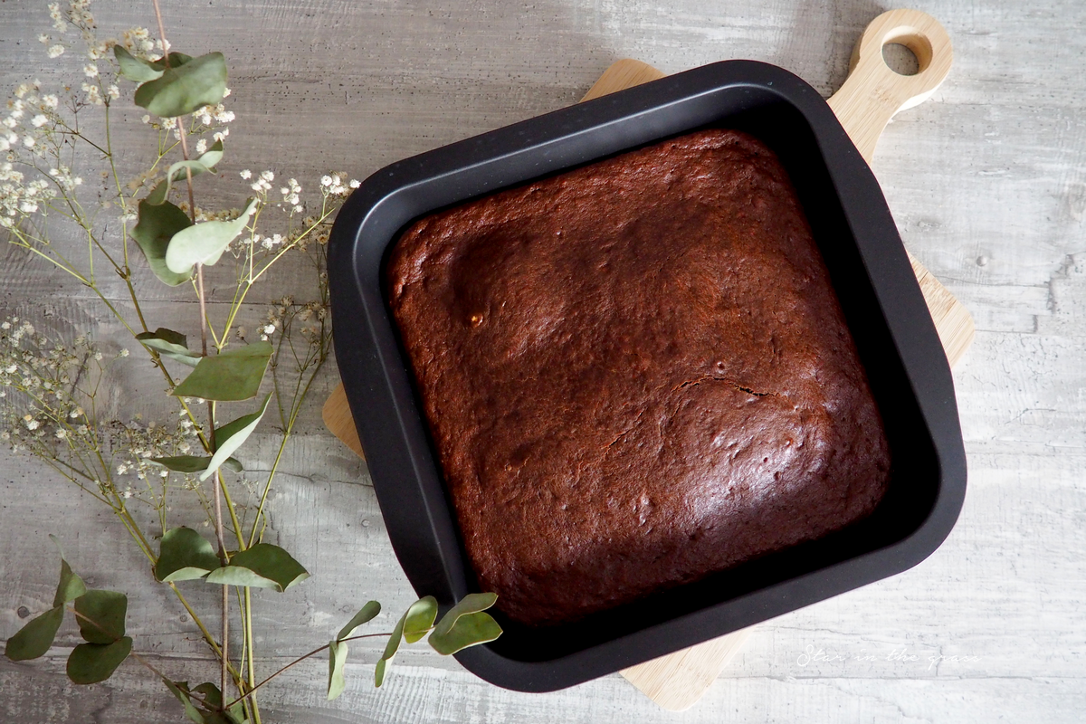 Recette healthy de gâteau au chocolat sans beurre, ni œufs ! Recette healthy de gâteau au chocolat sans beurre, ni œufs !