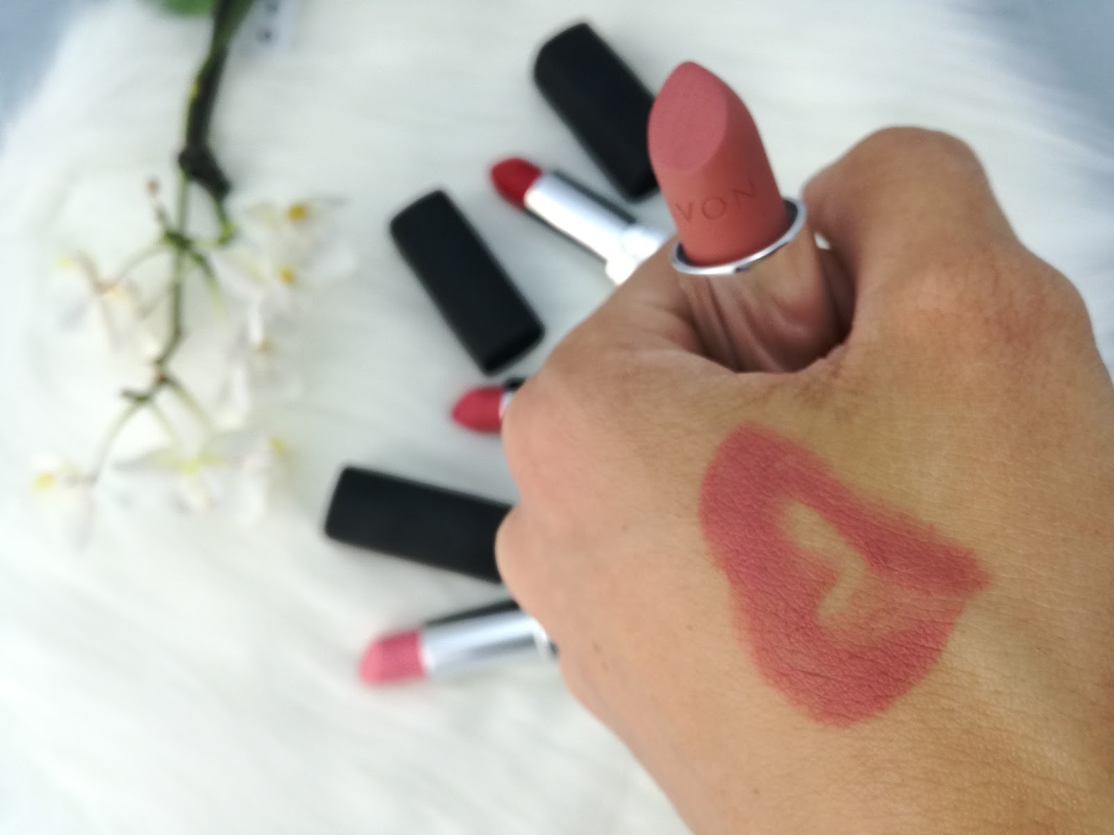 avon-true-perfectly-matte-lipsticks-rouged-perfection