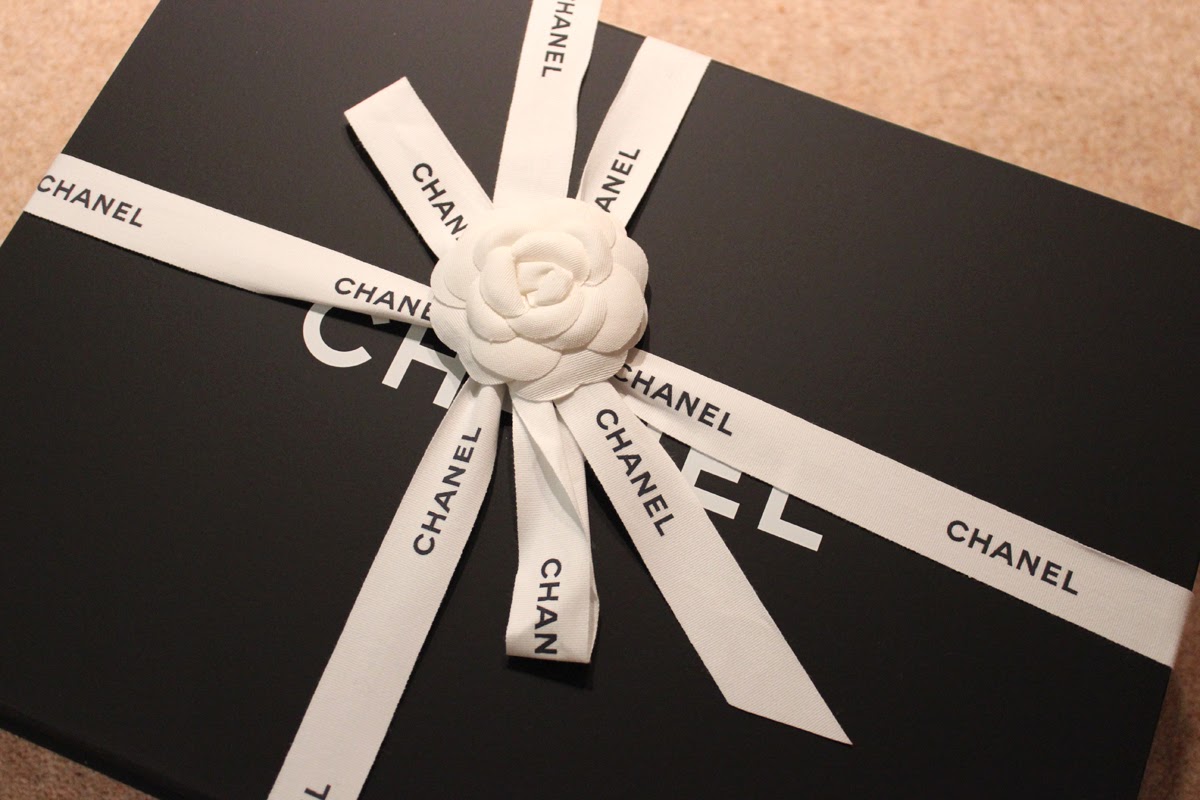 It's Always Summer on the Inside: Unboxing Chanel Jumbo in Black Caviar