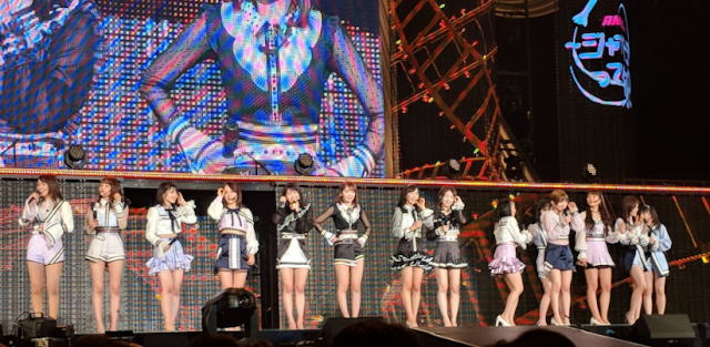 AKB48 members stage concert.png