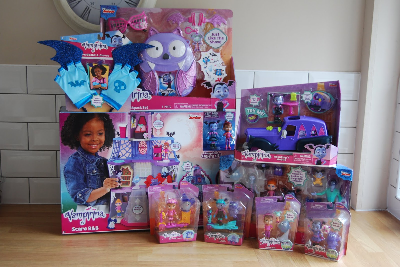vampirina toy set