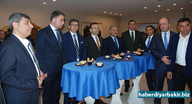 Bölgenin kalkınması adına ortak çalışmalar gerçekleştiriyoruz DİYARBAKIR-Diyarbakır'da Karacadağ Kalkınma Ajansı (KKA) tarafından "Bölgesel Gelişme için Etkin Ortaklıklar Çalıştayı" gerçekleştirildi.