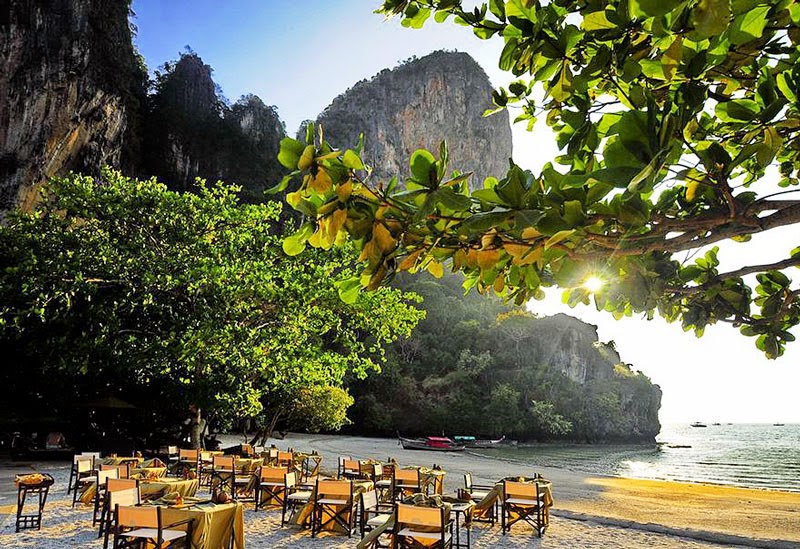 5. Rayavadee Krabi, Thailand - 10 Amazing Hotels You Need To Visit Before You Die