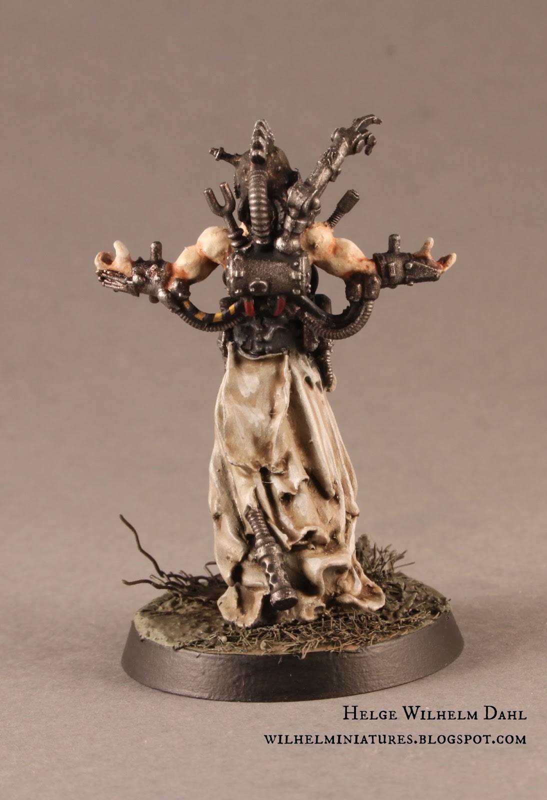 WilhelMiniatures: Electro Priests
