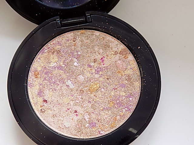 Vincent Longo Pearl X Eyeshadow + Vincent Longo Lip and Cheek Gel Stain The Lavender Barn