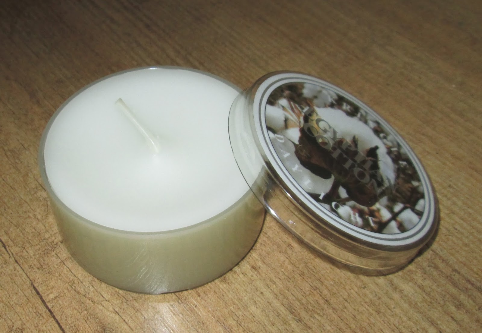 [Review] Kringle Candle Daylight in Egyptian Cotton