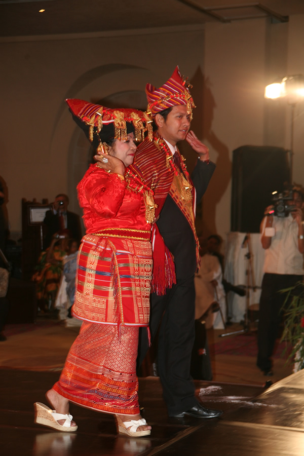 Pakaian Adat Tradisional Jawa Baju Adat Tradisional 