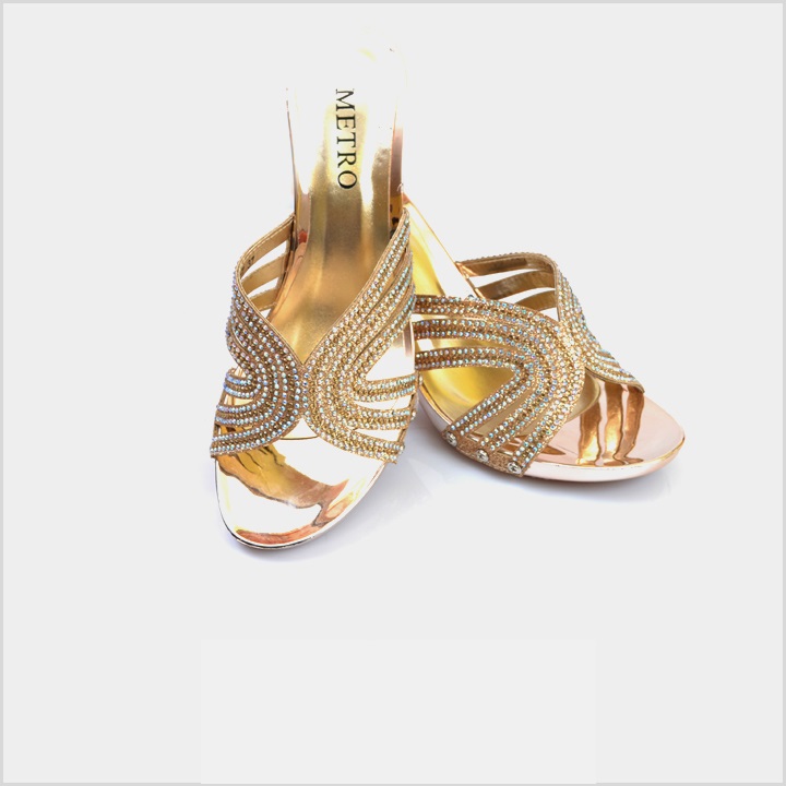 metro shoes and sandals