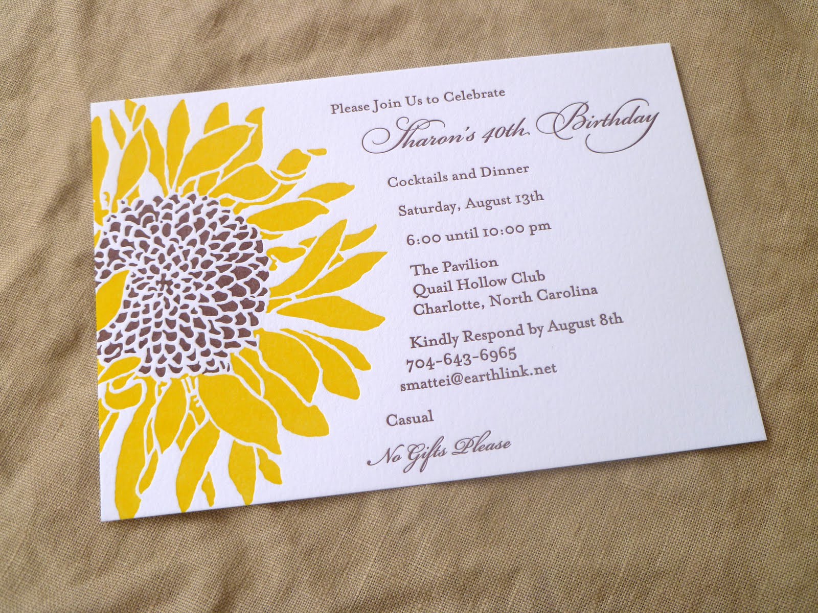the-wedding-phile-in-the-studio-sunflower-invitation