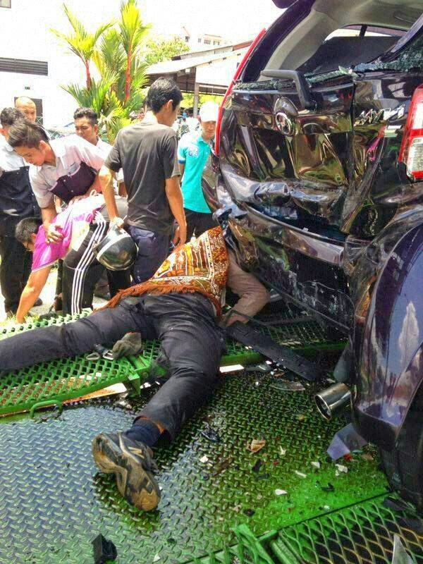 Media Orang Kampung: Kemalangan Ngeri : Staff Produa Maut 