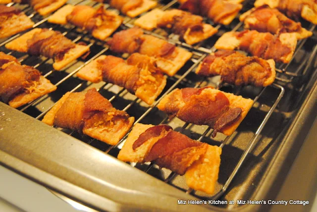 Bacon Planks at Miz Helen's Country Cottage