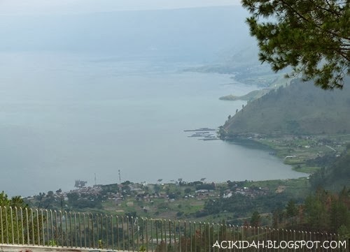 Trip Ke Medan - Day 2 : Air Terjun Sipiso-piso - Brastagi.