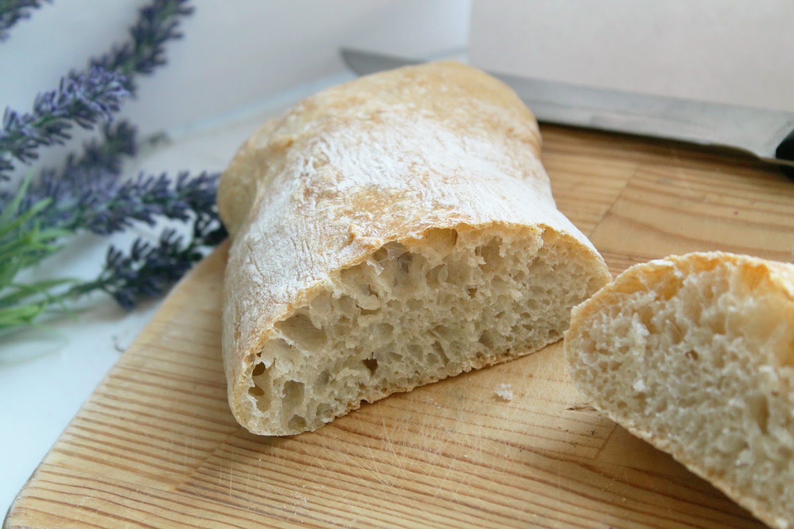 тесто для чиабатты. Loaf of bread. тесто для чиабатты. тесто для чиабатты. тесто для чиабатты.