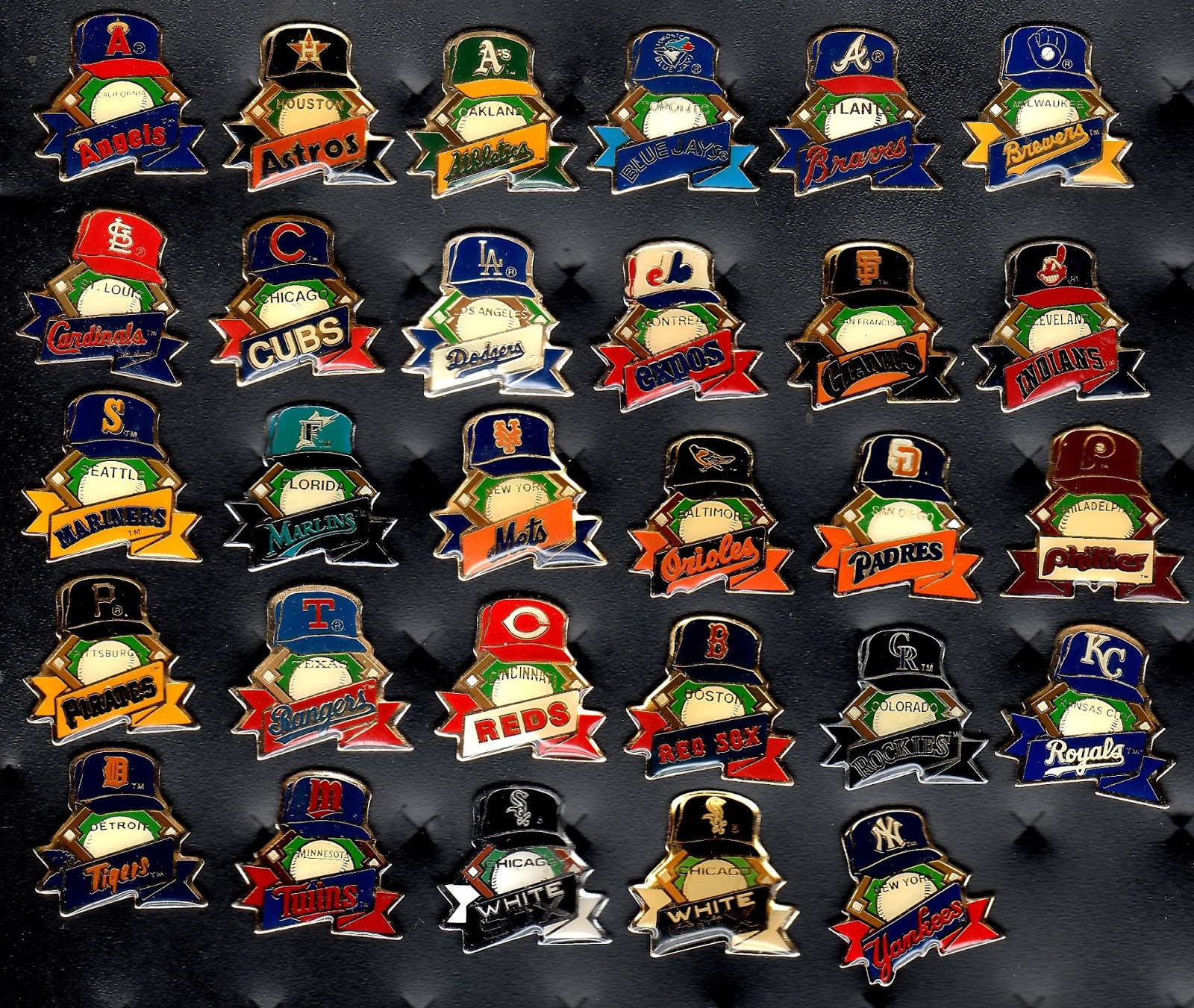 baseball pin collection display collecting MLB baseball caps pin