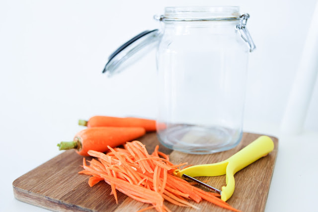 Vietnamese Pickled Carrots (Đo Chua) - Naturally Fermented