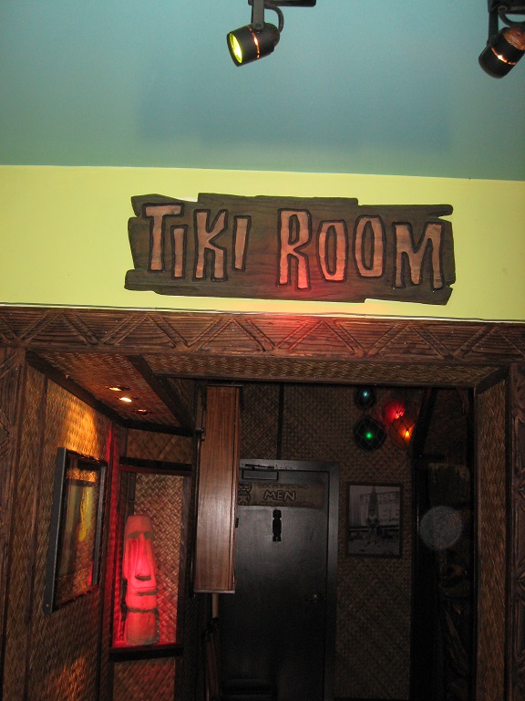 J & J's Santa Cruz Happy Hour Buzz Hula's Island Grill and Tiki Room