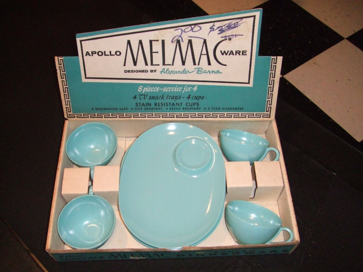 Dixie Delux Vintage Melmac Dinnerware