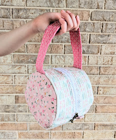 Riley Blake Designs Grandale Rollcake Bag (Pattern by Minki Kim) sewn by Heidi Staples for Fabric Mutt