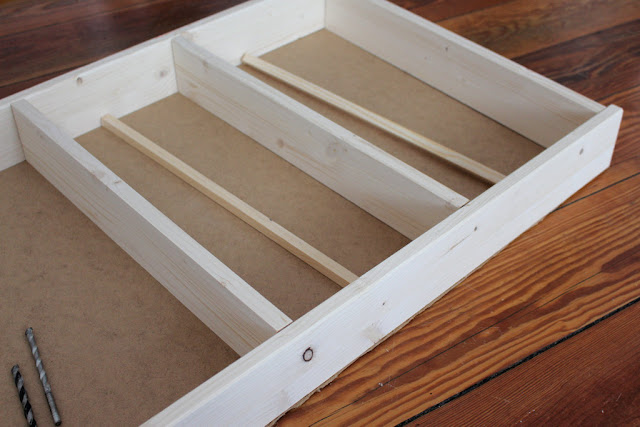 [Interior] DIY: Zeitschriften- und Bücherregal selbst bauen. | Fashion